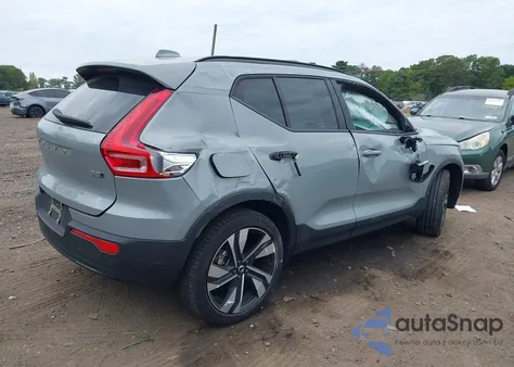 2025 Volvo Xc40 B5 Ultra Dark Theme из США, поврежденный, VIN YV4L12UM4S2481426